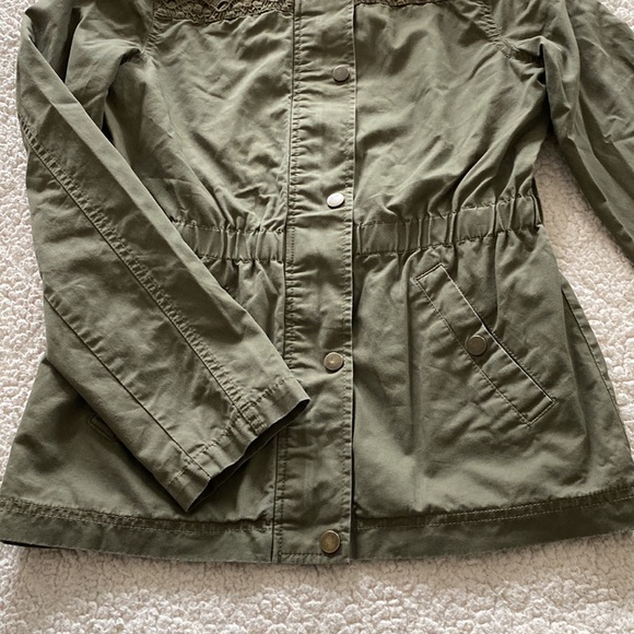 Girls Jacket - Picture 3 of 7